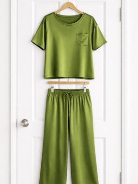 Comfort Stretch Olive Green Women's Pajama Set Sz L